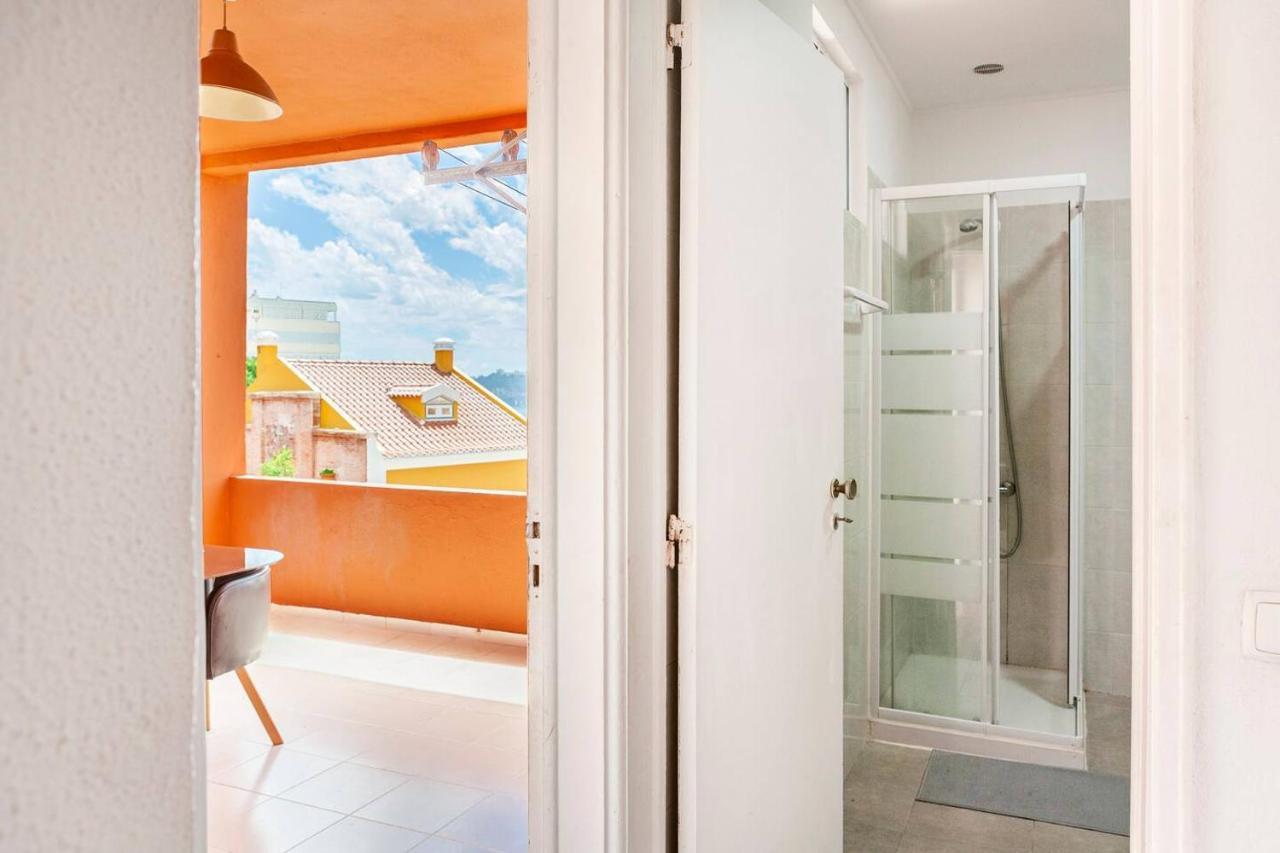 Relax In Lisbon For 4 People With Terrace And Parking Apartamento Exterior foto