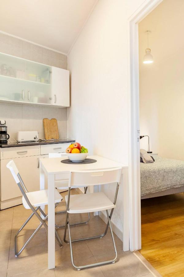 Relax In Lisbon For 4 People With Terrace And Parking Apartamento Exterior foto