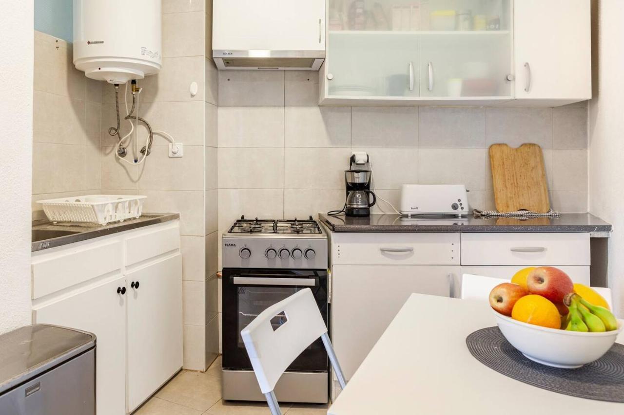 Relax In Lisbon For 4 People With Terrace And Parking Apartamento Exterior foto